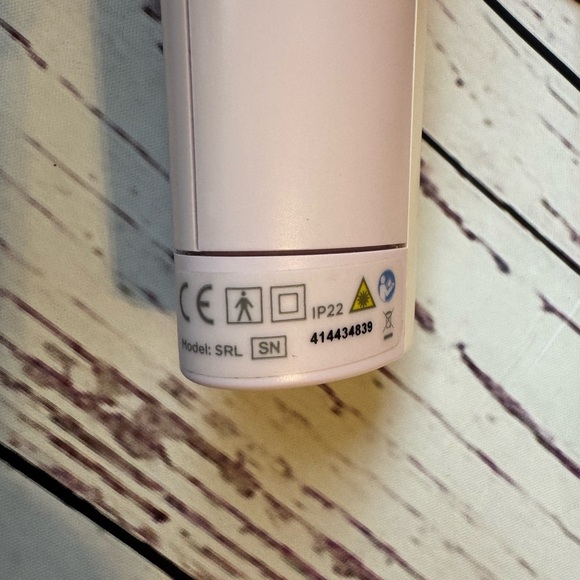 EUC Tria Age-Defying Laser,  Packaging & Accessories - No Skincare Starter Set - Picture 7 of 17